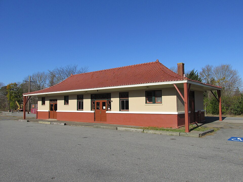 Photograph of West Barnstable Village-Meetinghouse Way Historic District
