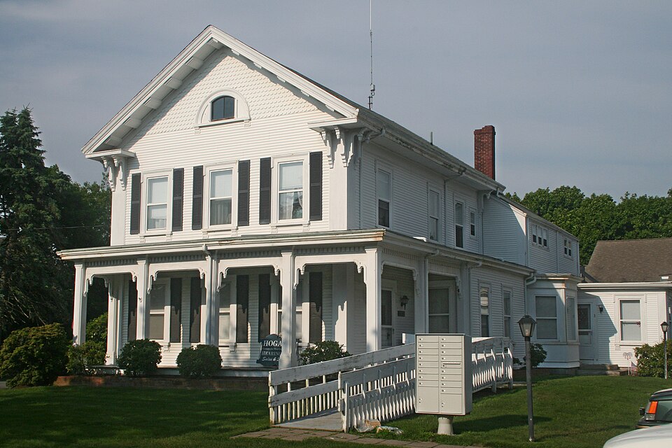 Photograph of Capt. Allen H. Bearse House