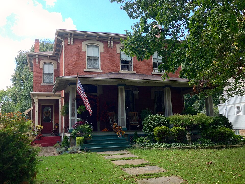 Photograph of Clayton Townes House