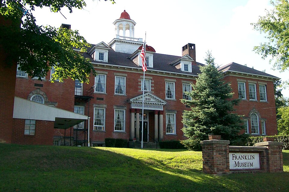 Photograph of Franklin College Building No. 5