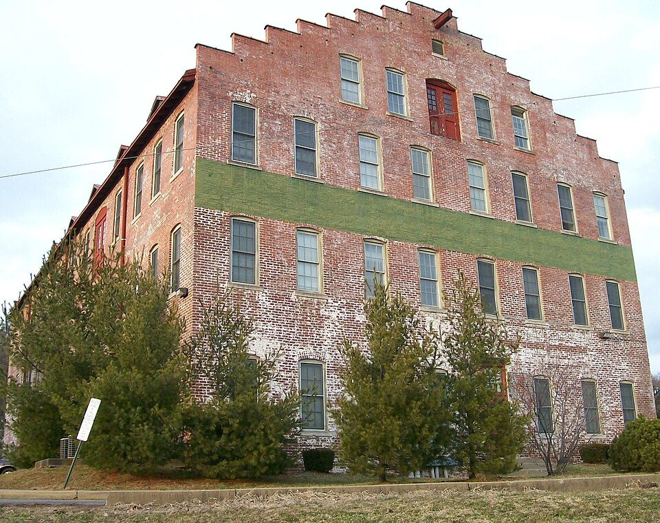 Photograph of Becker Lumber and Manufacturing Company