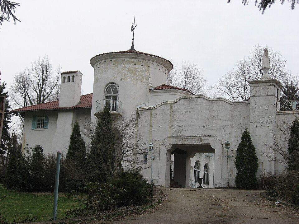 Photograph of Richard L. Cawood Residence