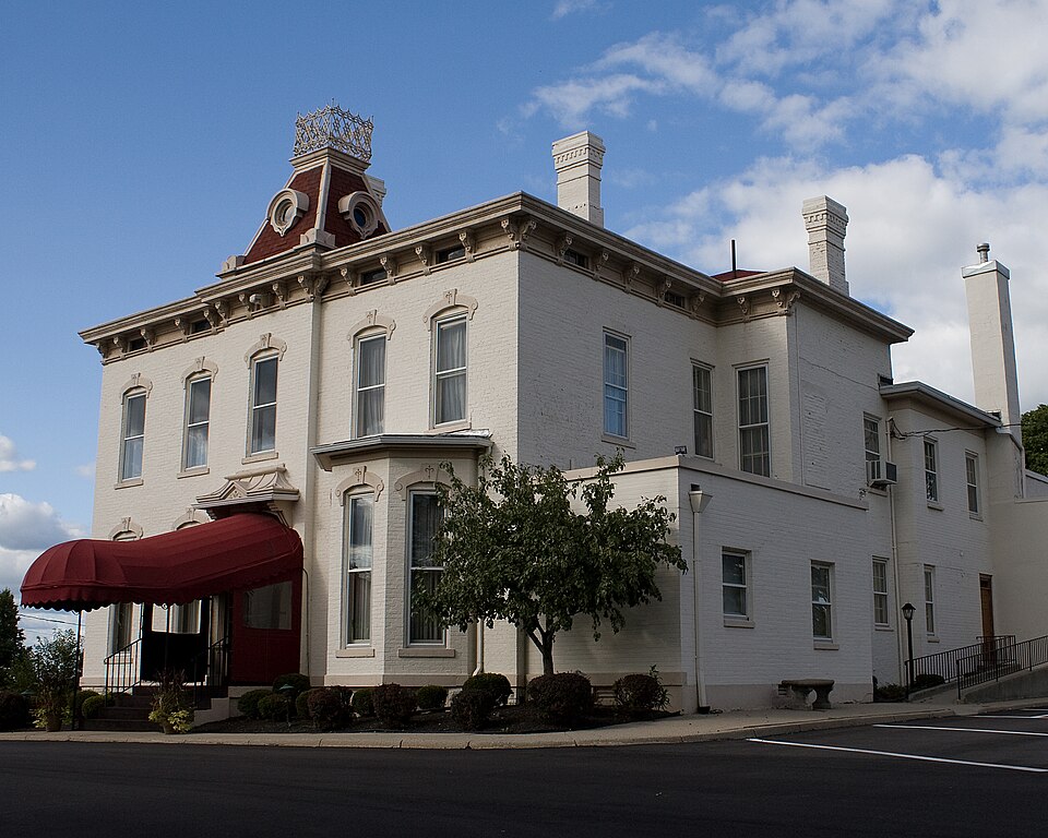 Photograph of Westbrock Funeral Home