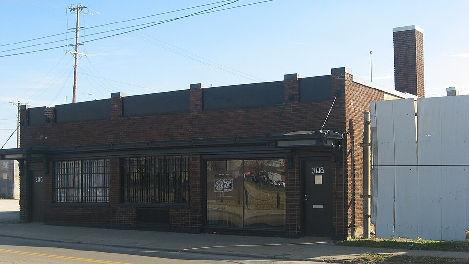 Photograph of Hyman Schriber Building