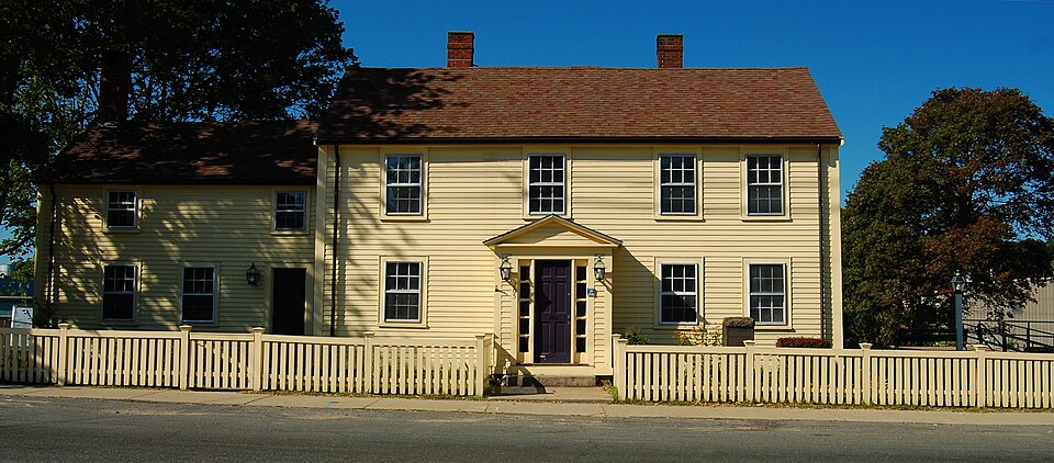 Photograph of George Peabody House Museum
