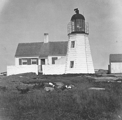 Photograph of Ten Pound Island Light