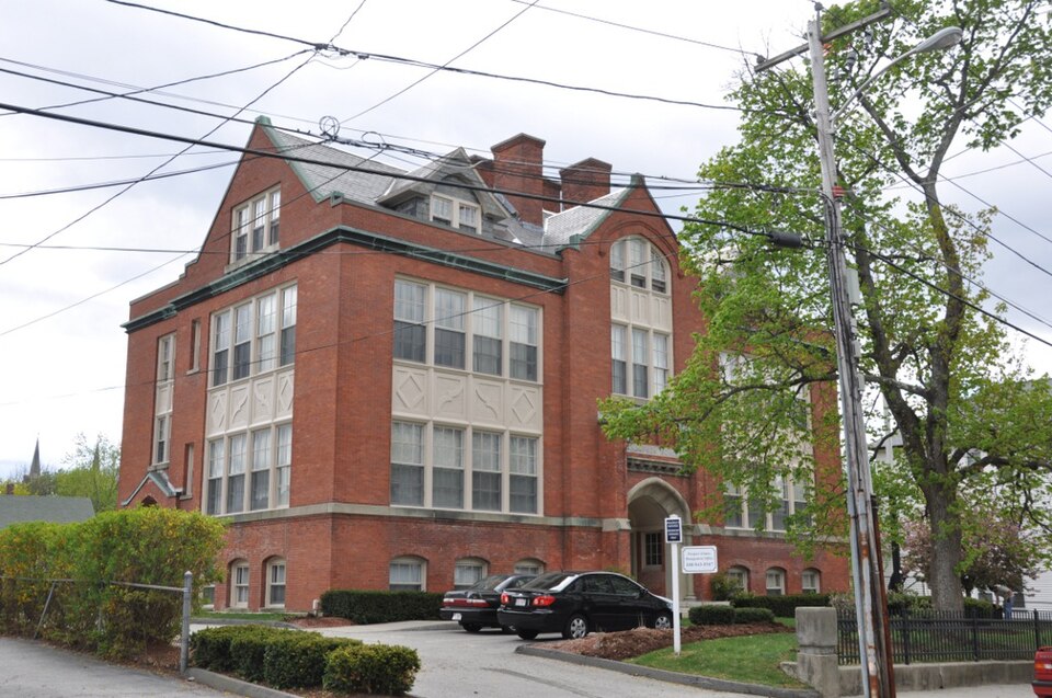 Photograph of Thompson School