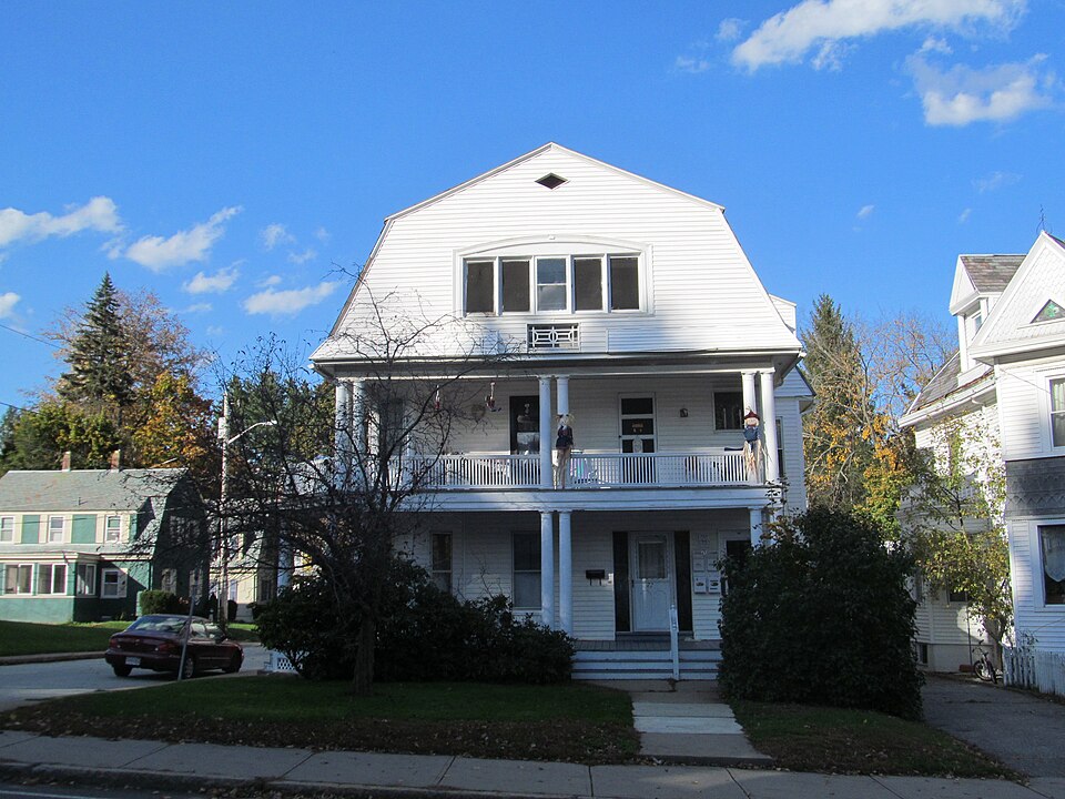 Photograph of House at 70-72 Main Street