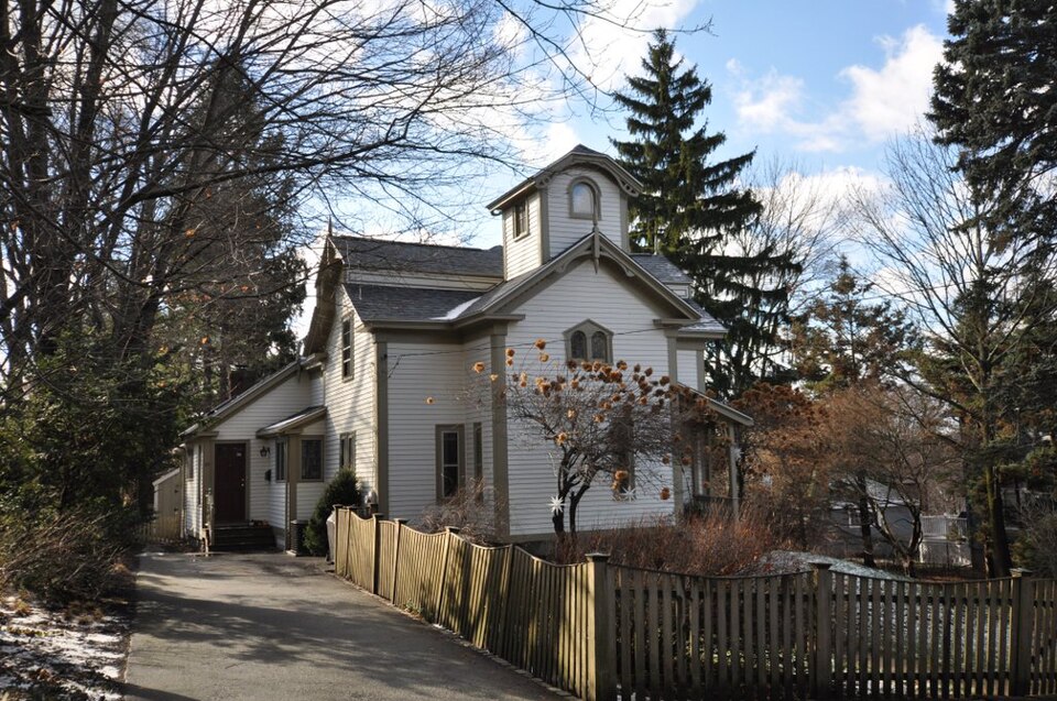 Photograph of James H. Mann House