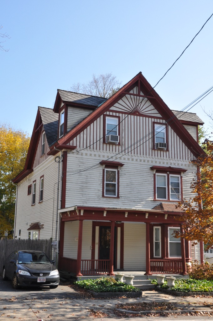 Photograph of House at 118 Greenwood Street