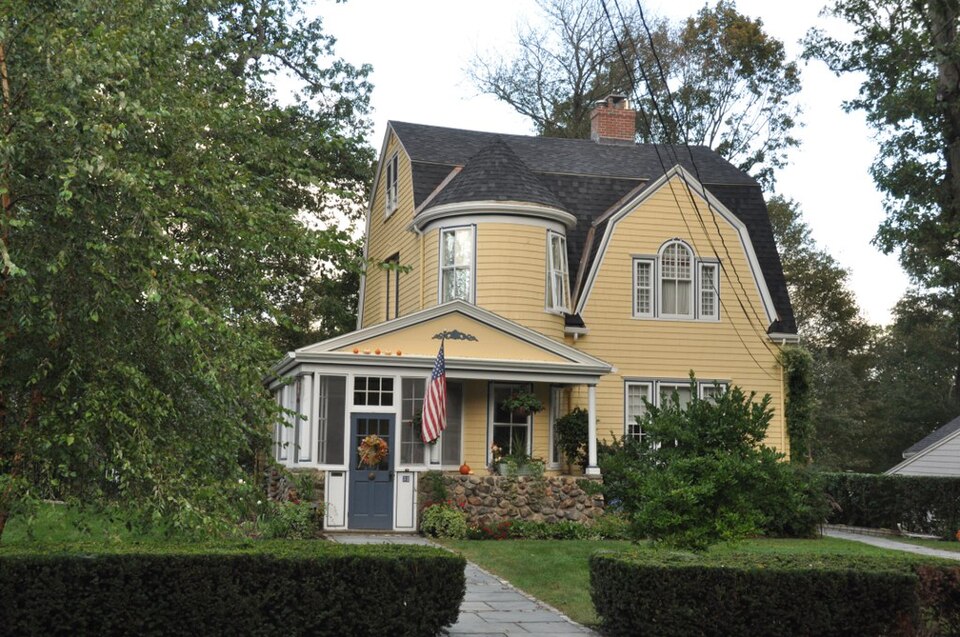 Photograph of House at 32 Morrison Road