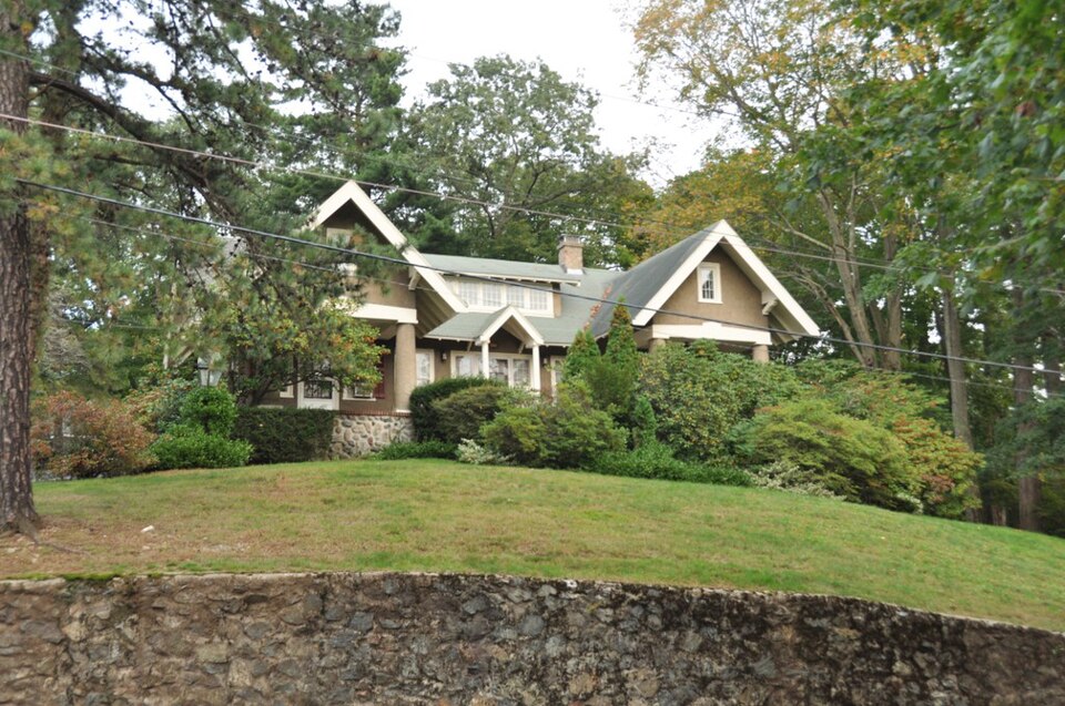 Photograph of House at 30 Sheffield Road