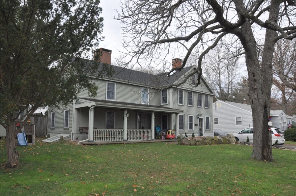 Photograph of Captain Goodwin-James Custis House