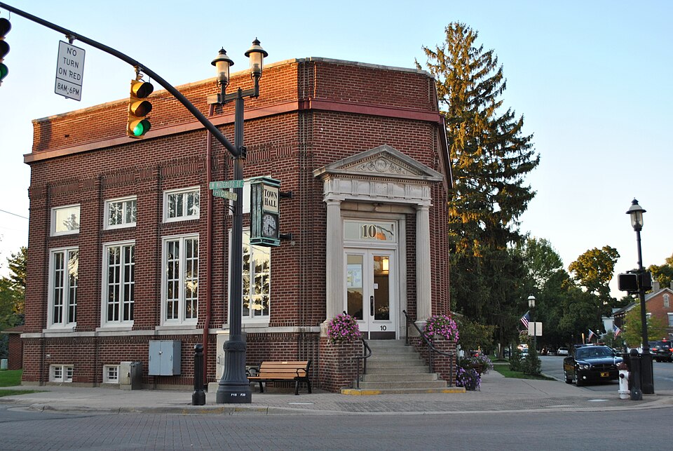 Photograph of Peoples Bank Company Building