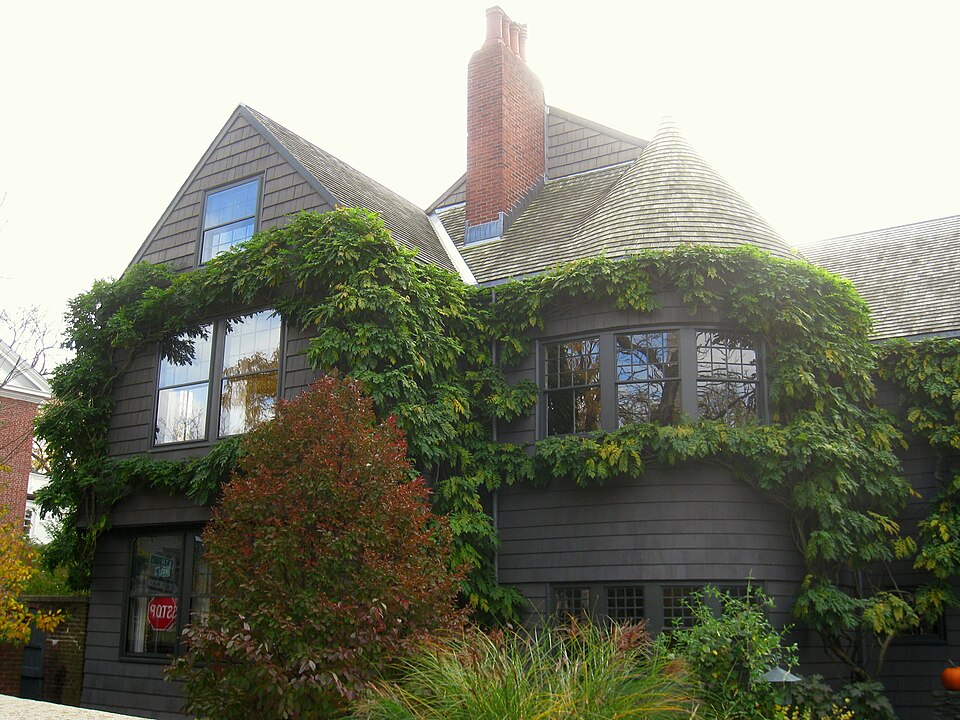 Photograph of Mary Fiske Stoughton House