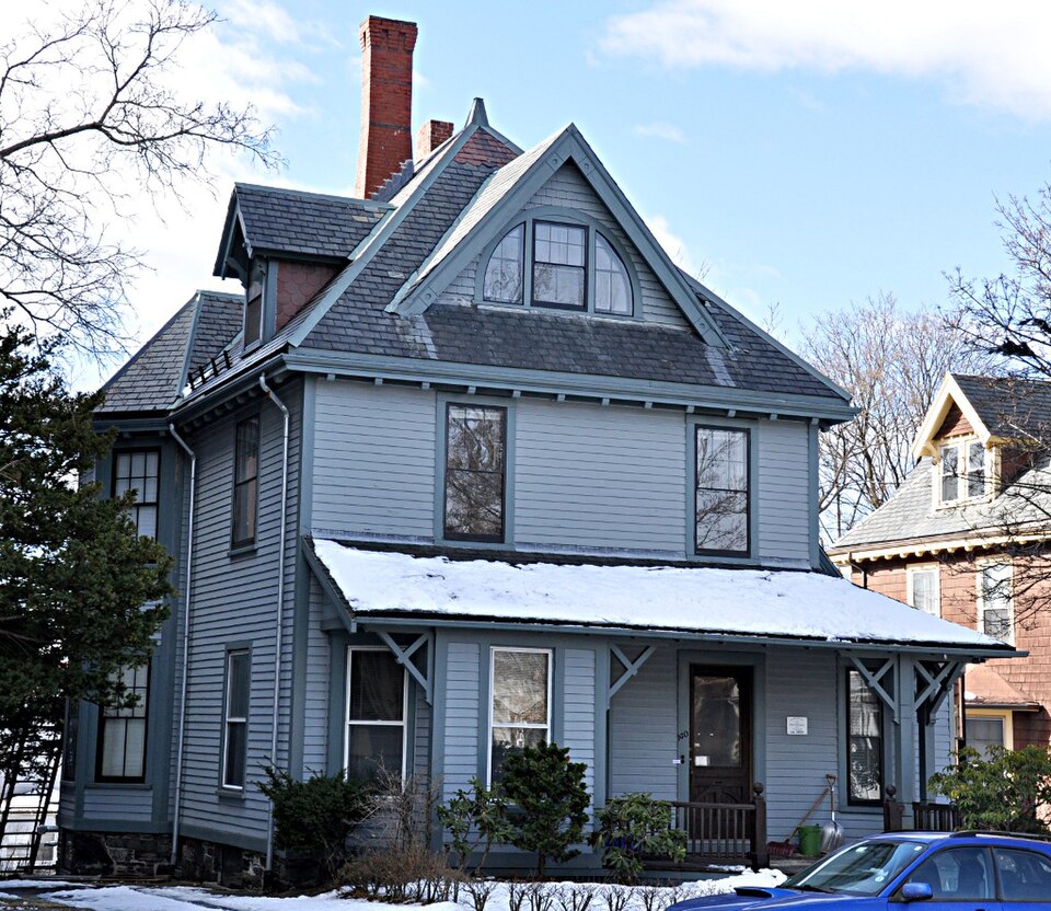 Photograph of Walter S. and Melissa E. Barnes House