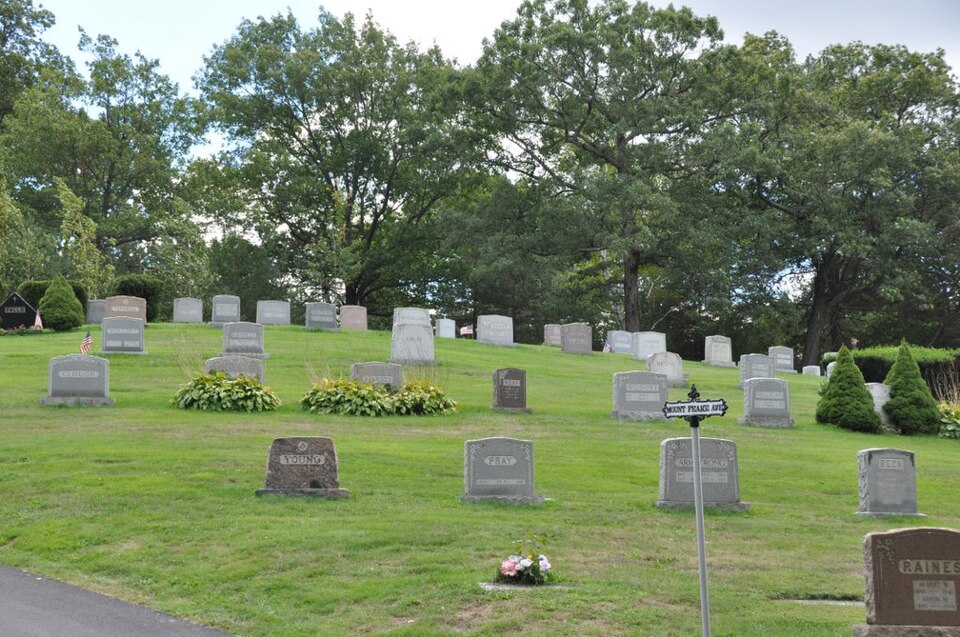 Photograph of Mount Feake Cemetery