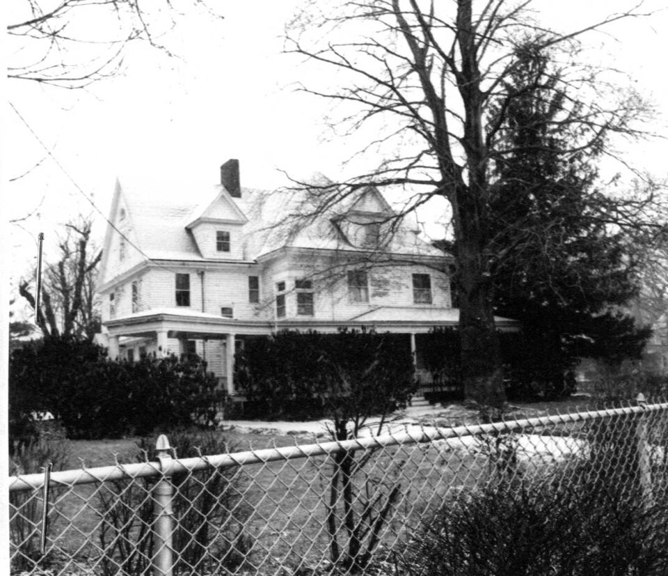 Photograph of Nathan Warren House