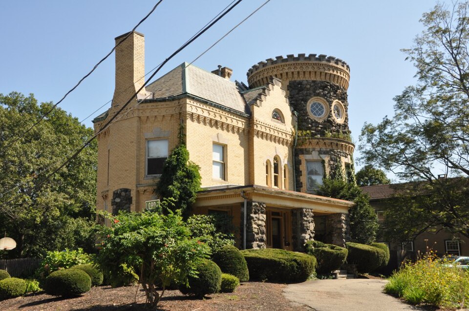 Photograph of Lord's Castle