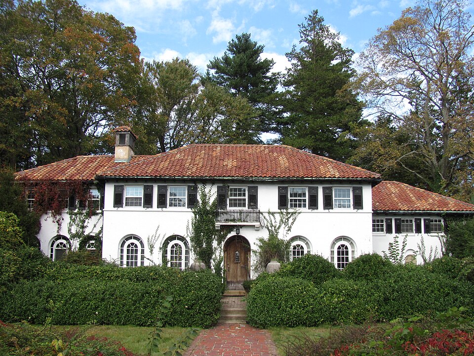 Photograph of Commonwealth Avenue Historic District
