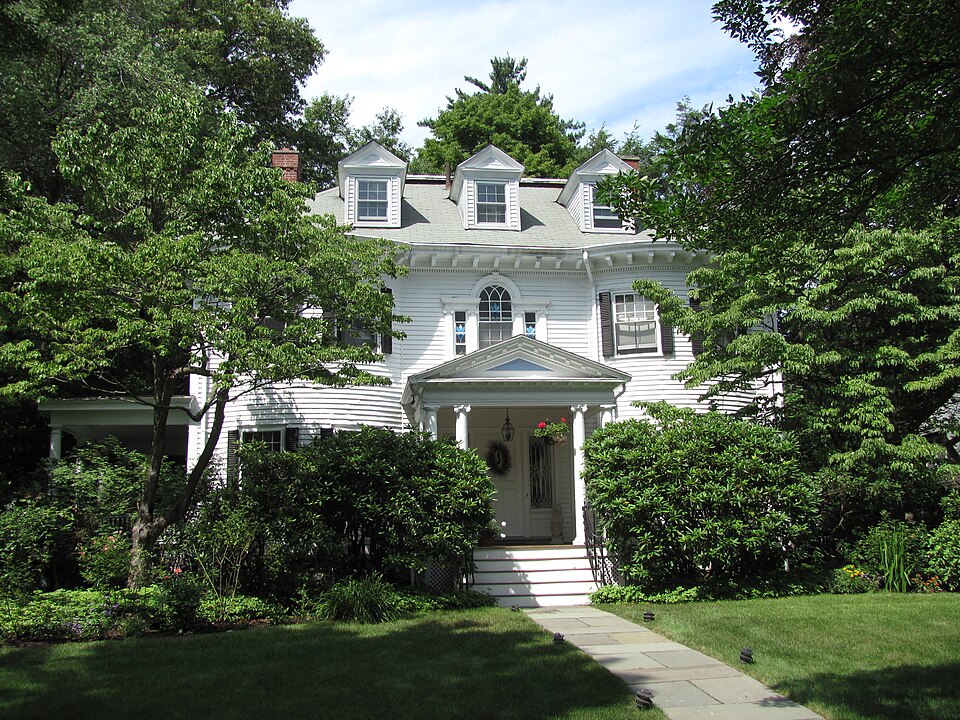 Photograph of Pine Ridge Road-Plainfield Street Historic District