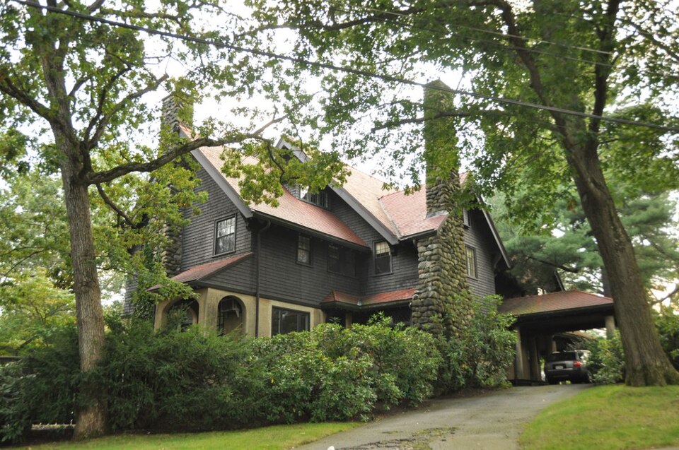 Photograph of Arthur F. Luke House