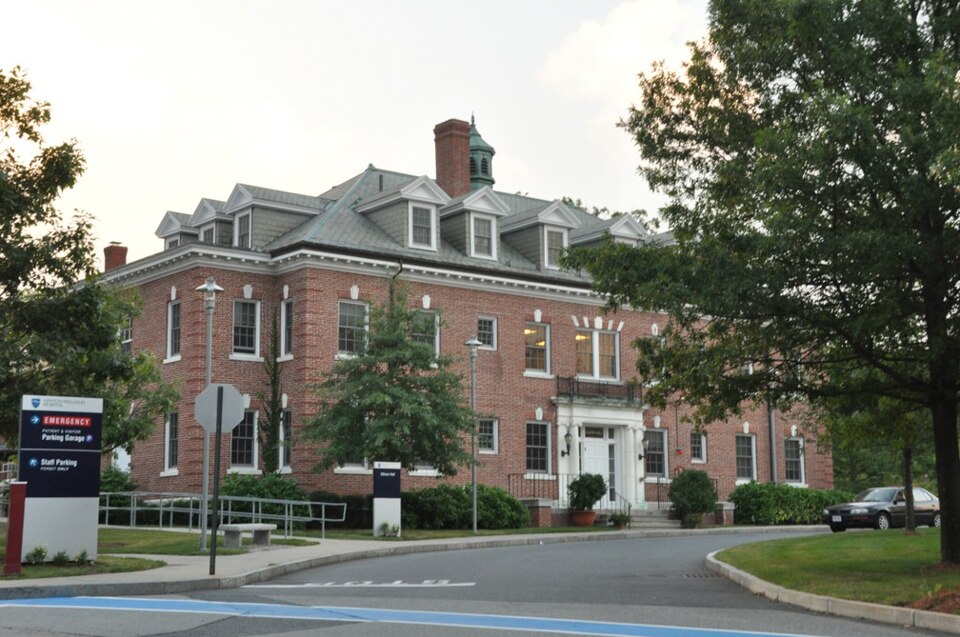 Photograph of Newton-Wellesley Hospital