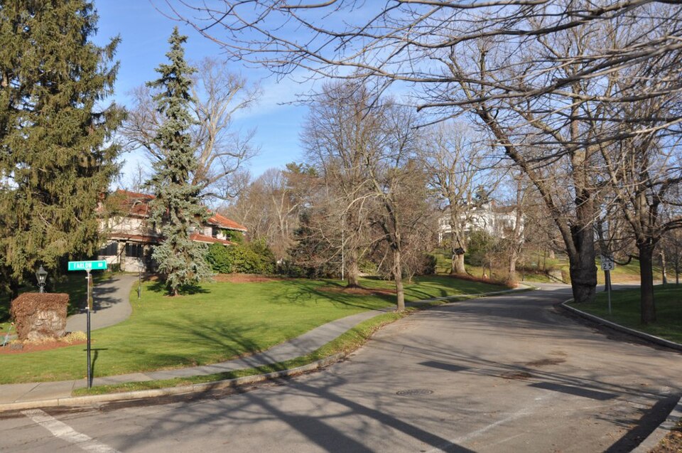 Photograph of Farlow Hill Historic District