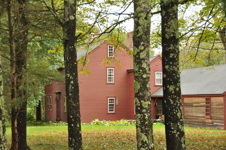 Photograph of Brown-Stow House