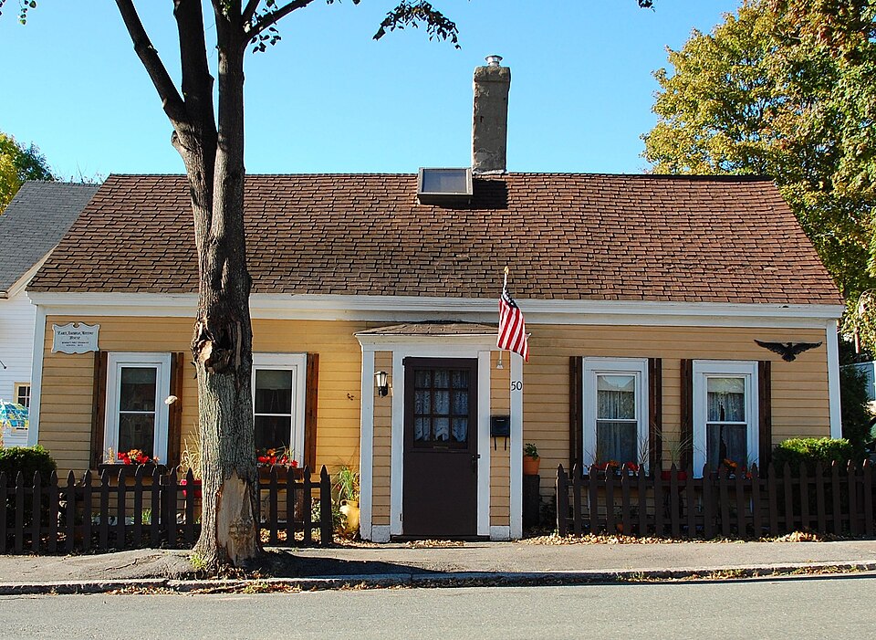 Photograph of Beverly Grammar School