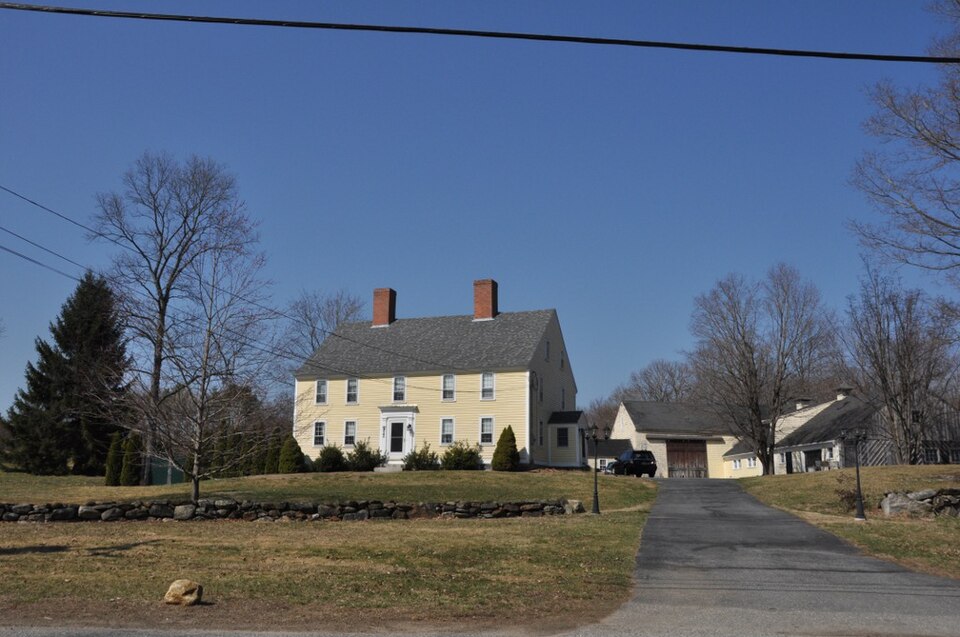 Photograph of House at 922 Dale Street