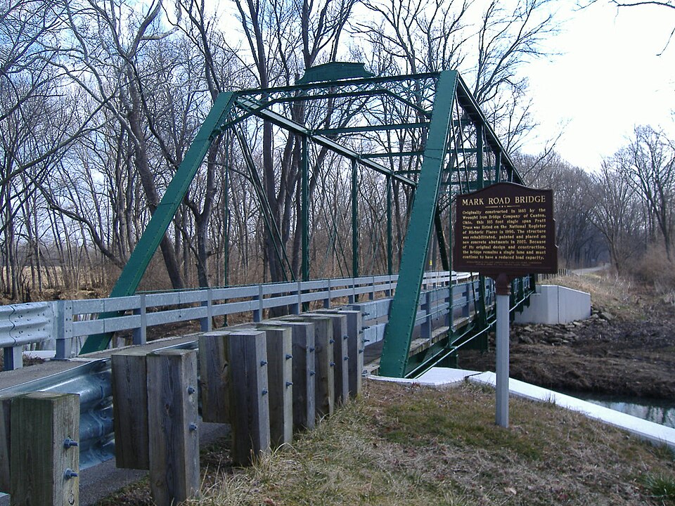 Photograph of Mark Road Bridge