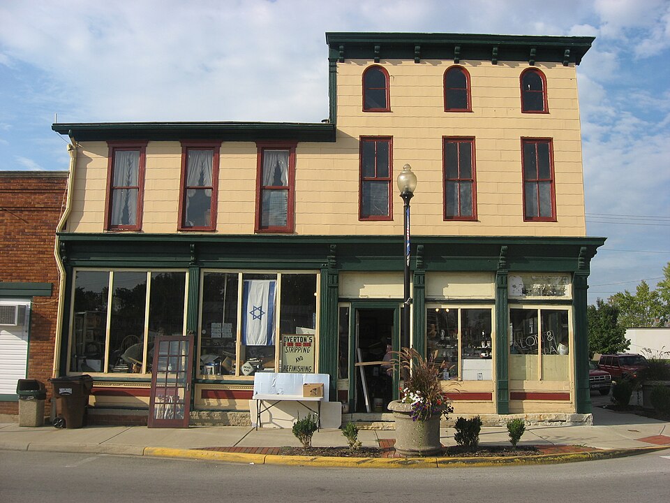 Photograph of Lange Hotel