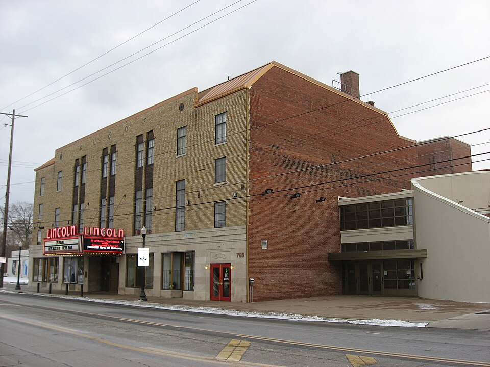 Photograph of Lincoln Theatre