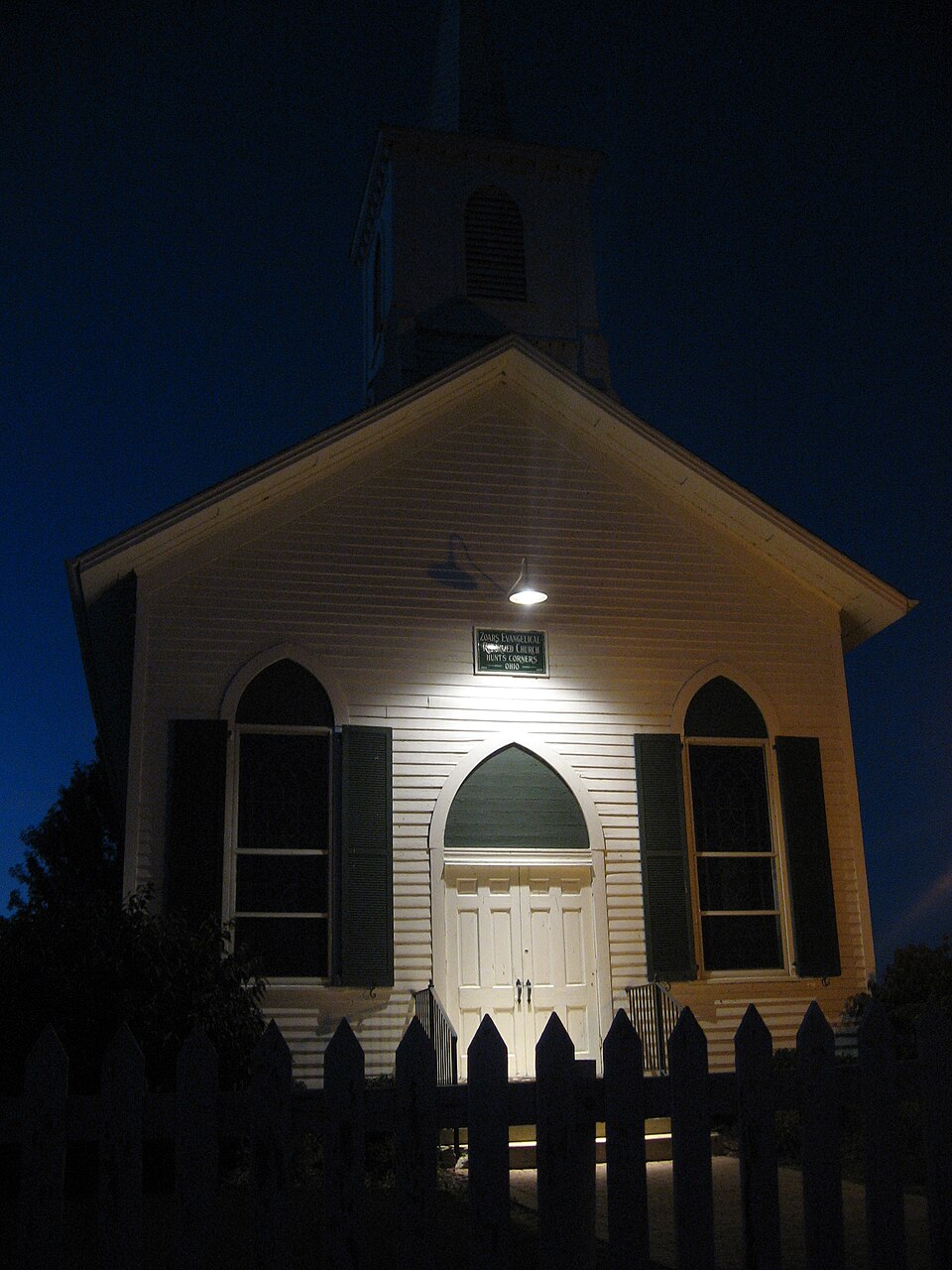 Photograph of Hunts Corners