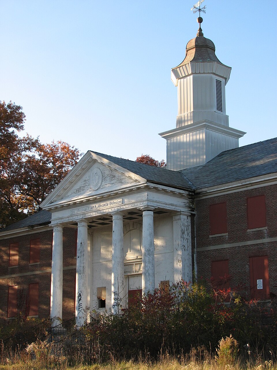Photograph of Metropolitan State Hospital
