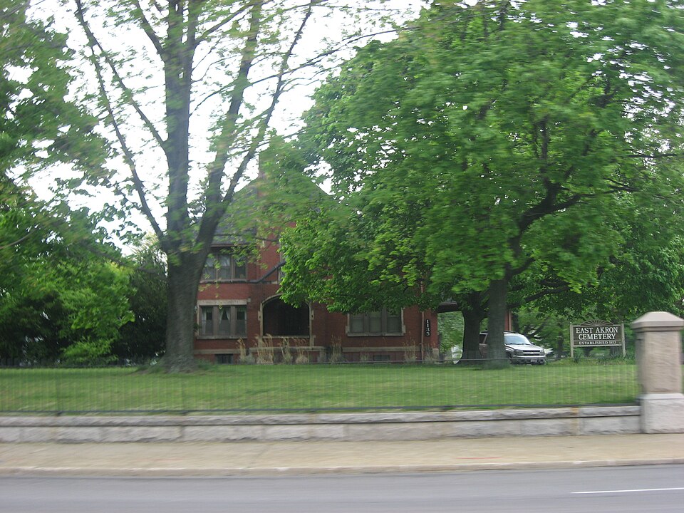 Photograph of Viall Lodge