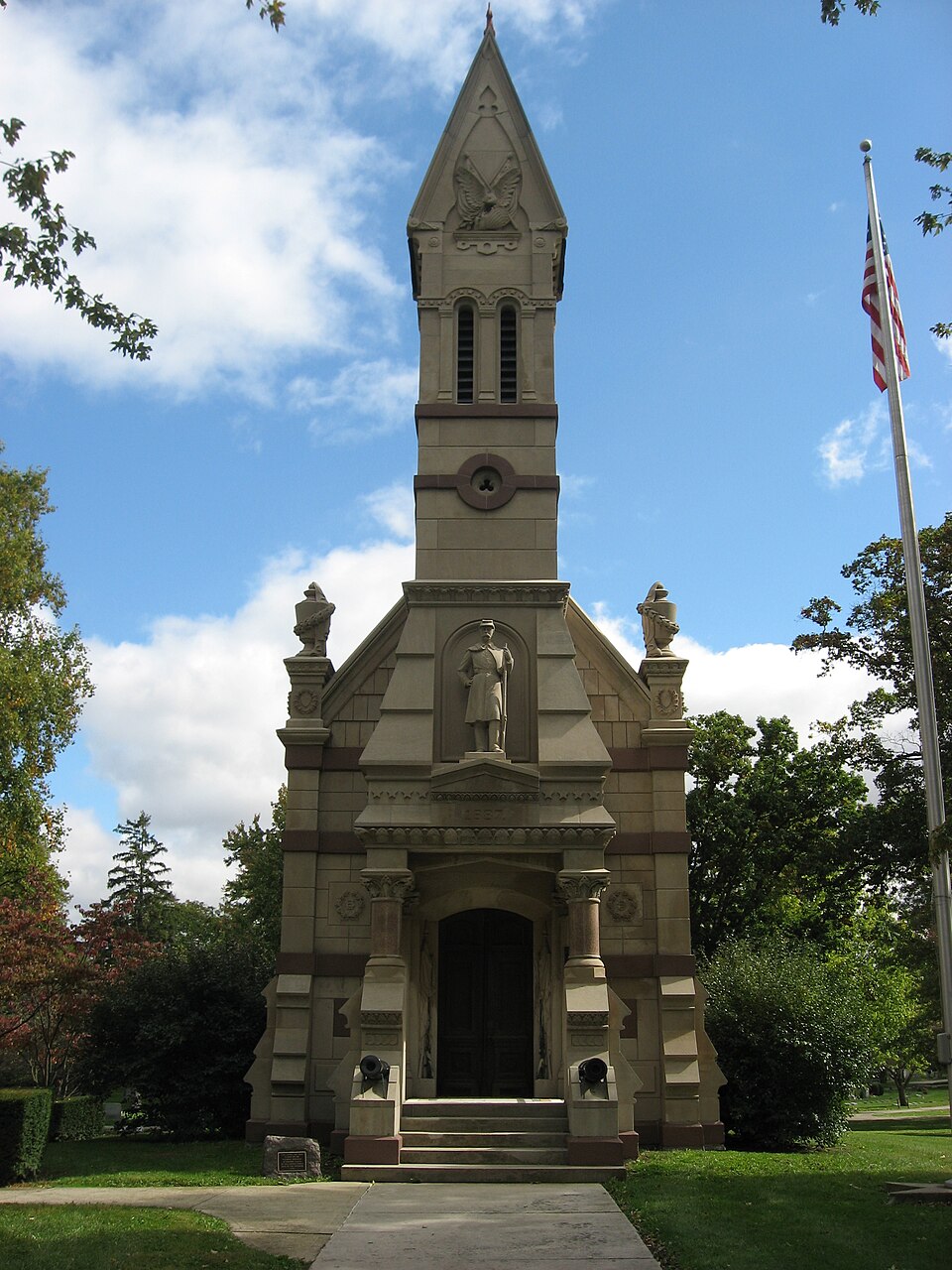 Photograph of Soldiers' and Sailors' Memorial Chapel
