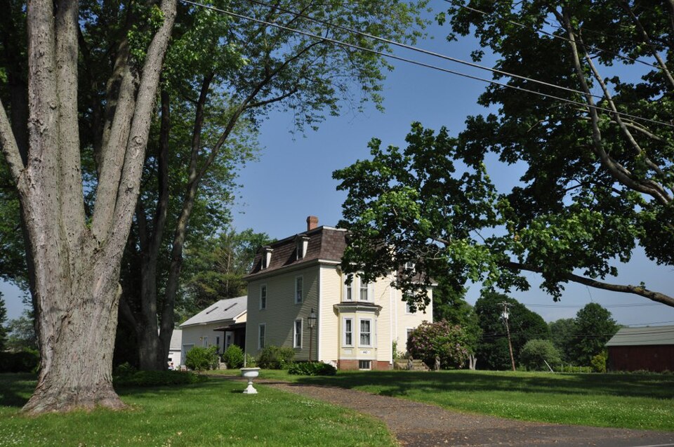 Photograph of Bradstreet Historic District