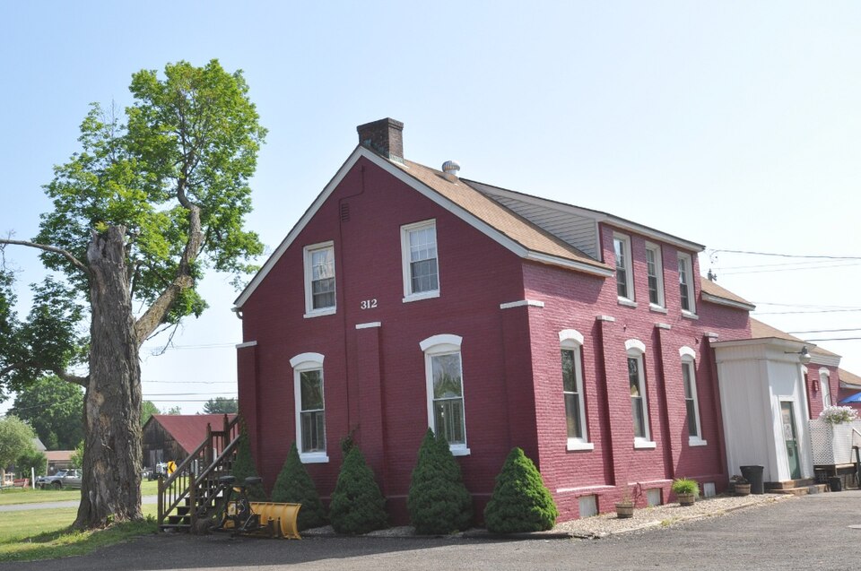 Photograph of North Hatfield Historic District