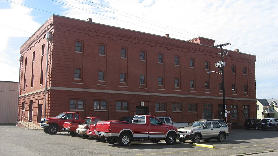 Photograph of Eldridge-Higgins Building