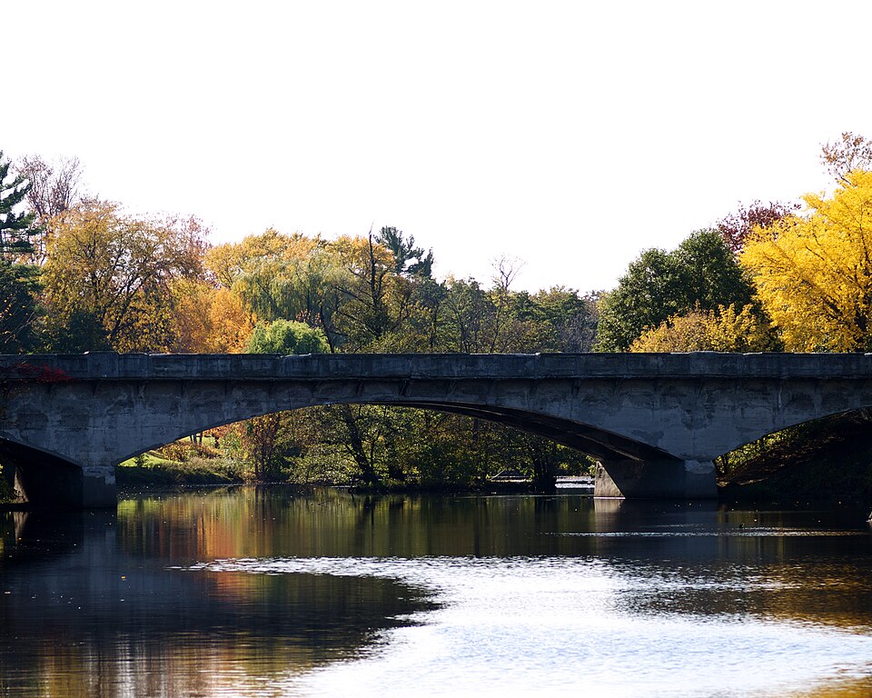 Photograph of Woodlawn Cemetery