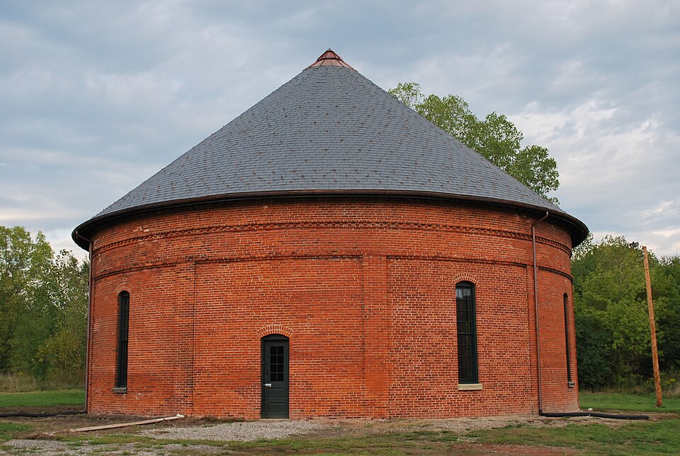 Photograph of Oberlin Gas Lighting Company Gasholder House