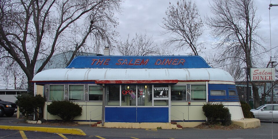 Photograph of Salem Diner