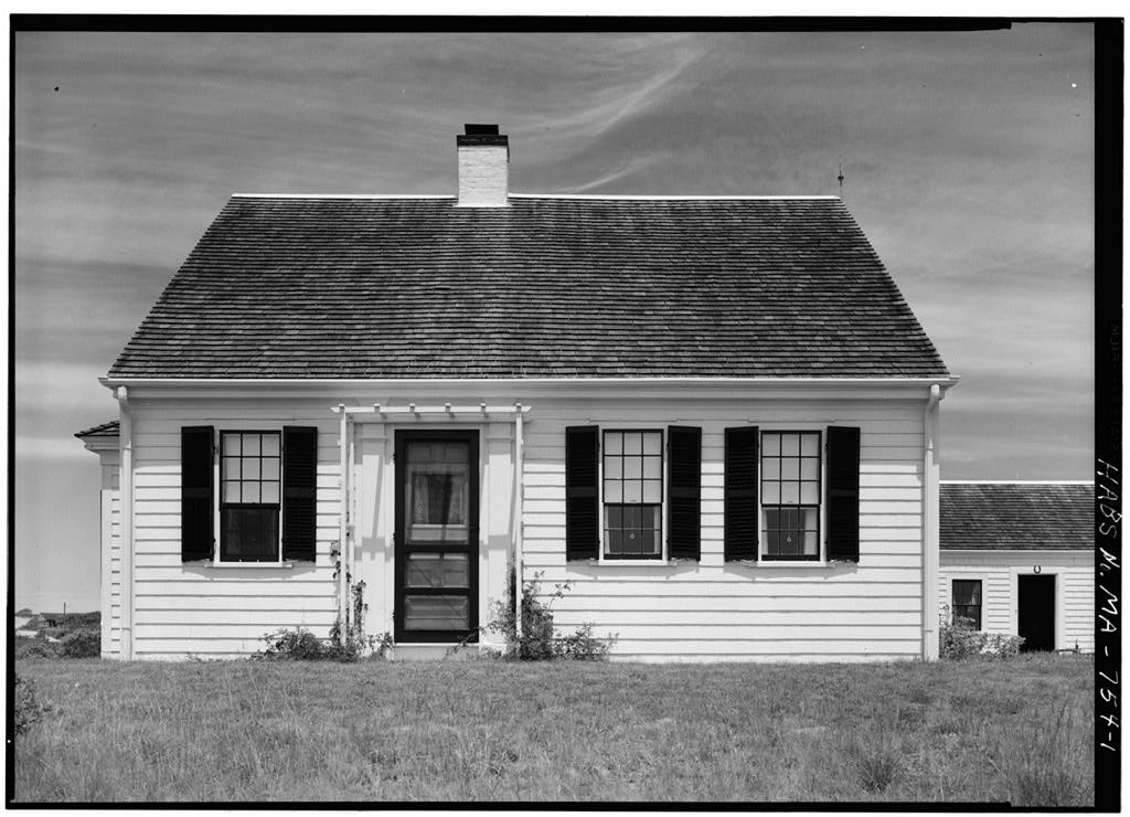 William T. Newcomb House, photograph filed with the federal survey