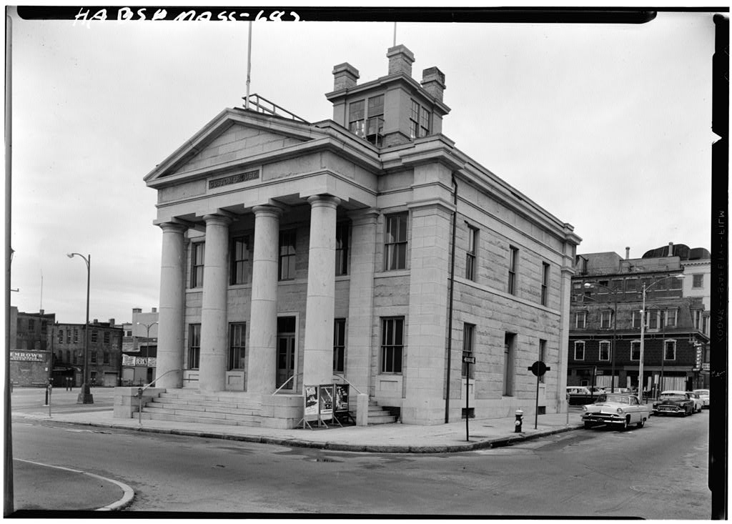 Custom House, photograph filed with the federal survey