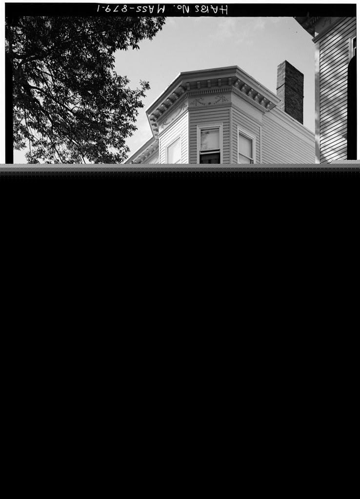 1667 Cambridge Street (Apartment House), Cambridge, Middlesex County, MA, photograph filed with the federal survey
