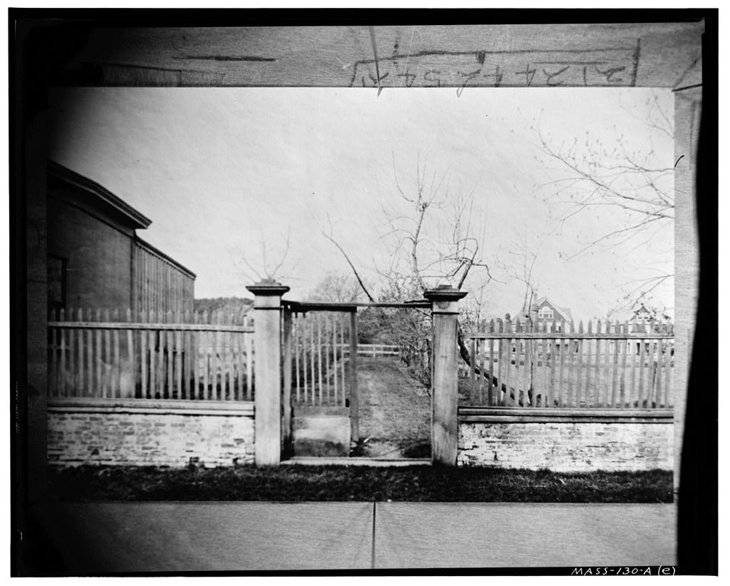 Colonel Isaac Royal House, photograph filed with the federal survey