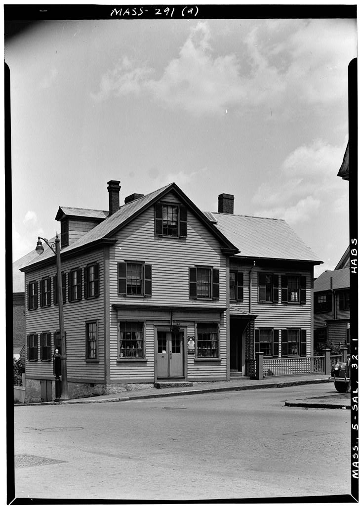 Ship Chandler's Shop, photograph filed with the federal survey