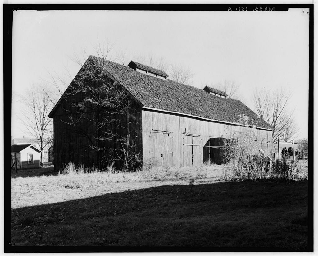 Tobacco Barn, photograph filed with the federal survey